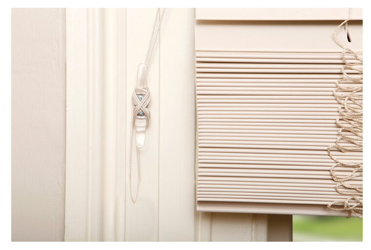Blind cord wraps